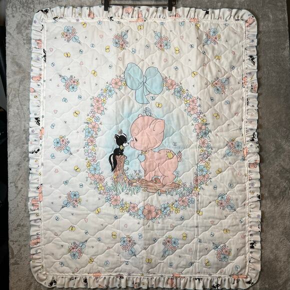 Vintage Baby Blanket Piglet Skunk Pastel Floral Quilt with Ruffle Edges Florals - Picture 1 of 5
